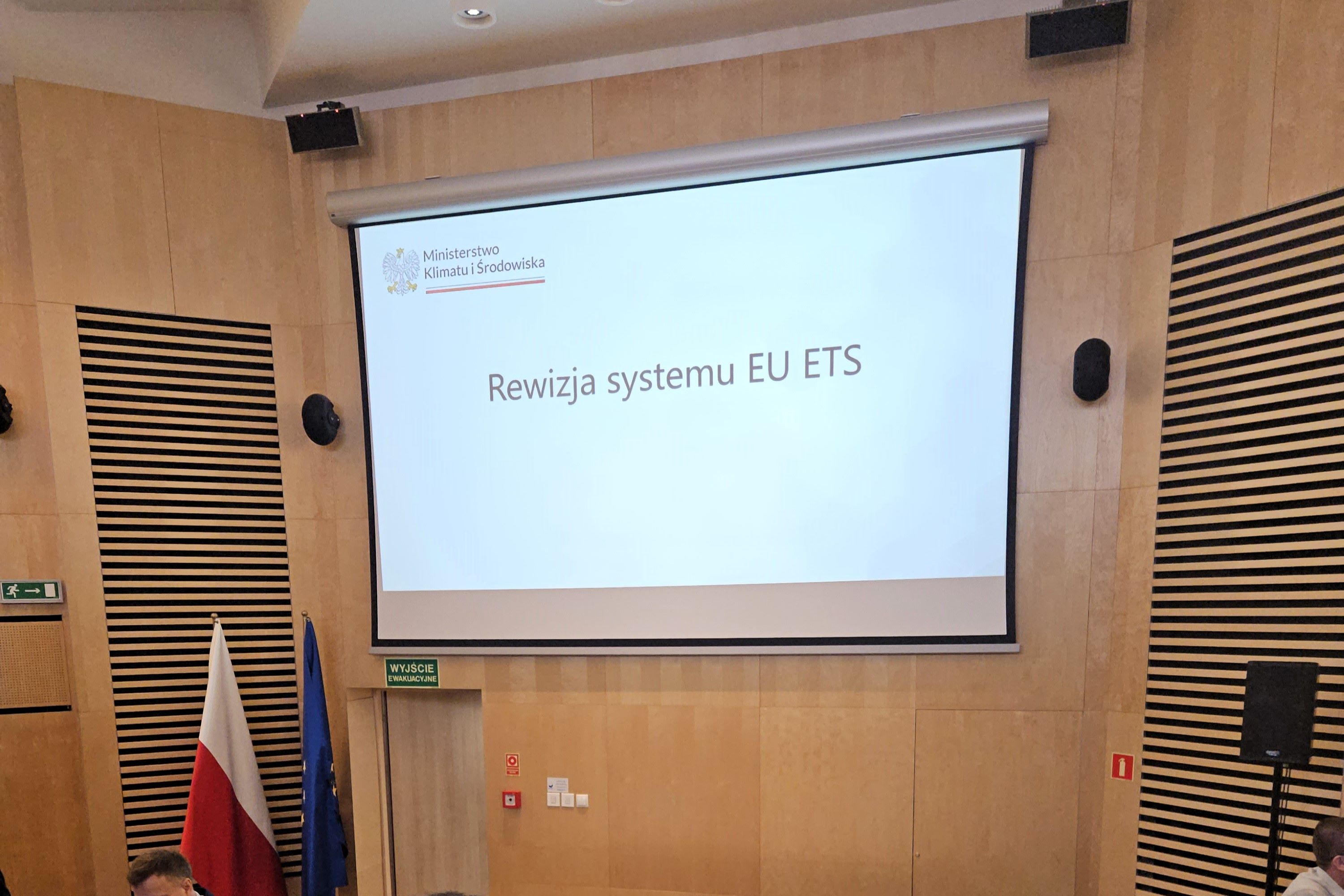 Rewizja systemu ETS - spotkanie przedstawicieli resortu środowiska z reprezentantami sektorów energochłonnych 